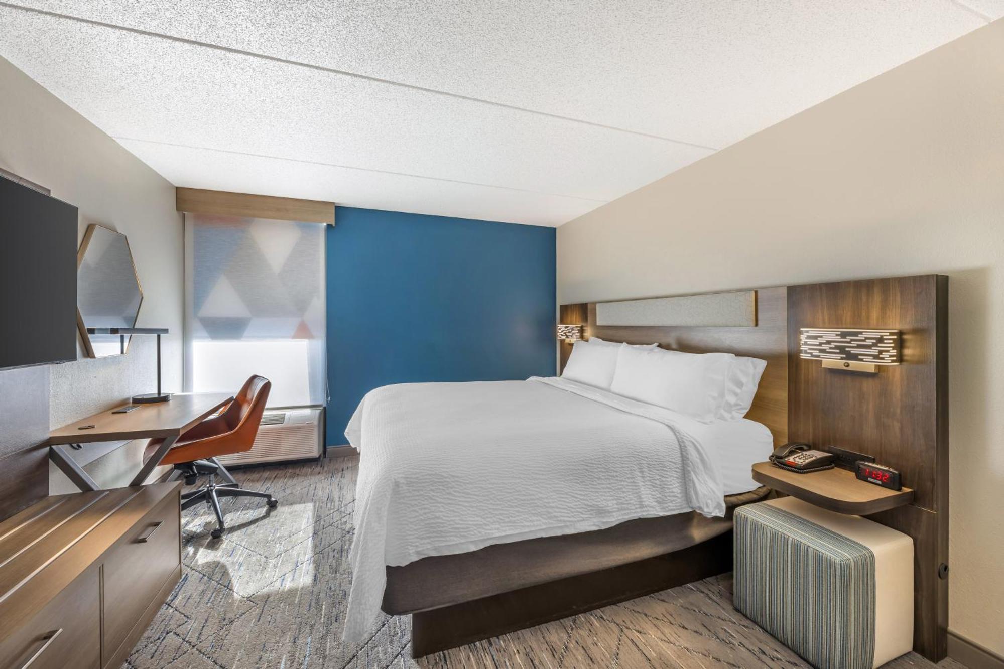 Holiday Inn Express Crestwood By Ihg Экстерьер фото