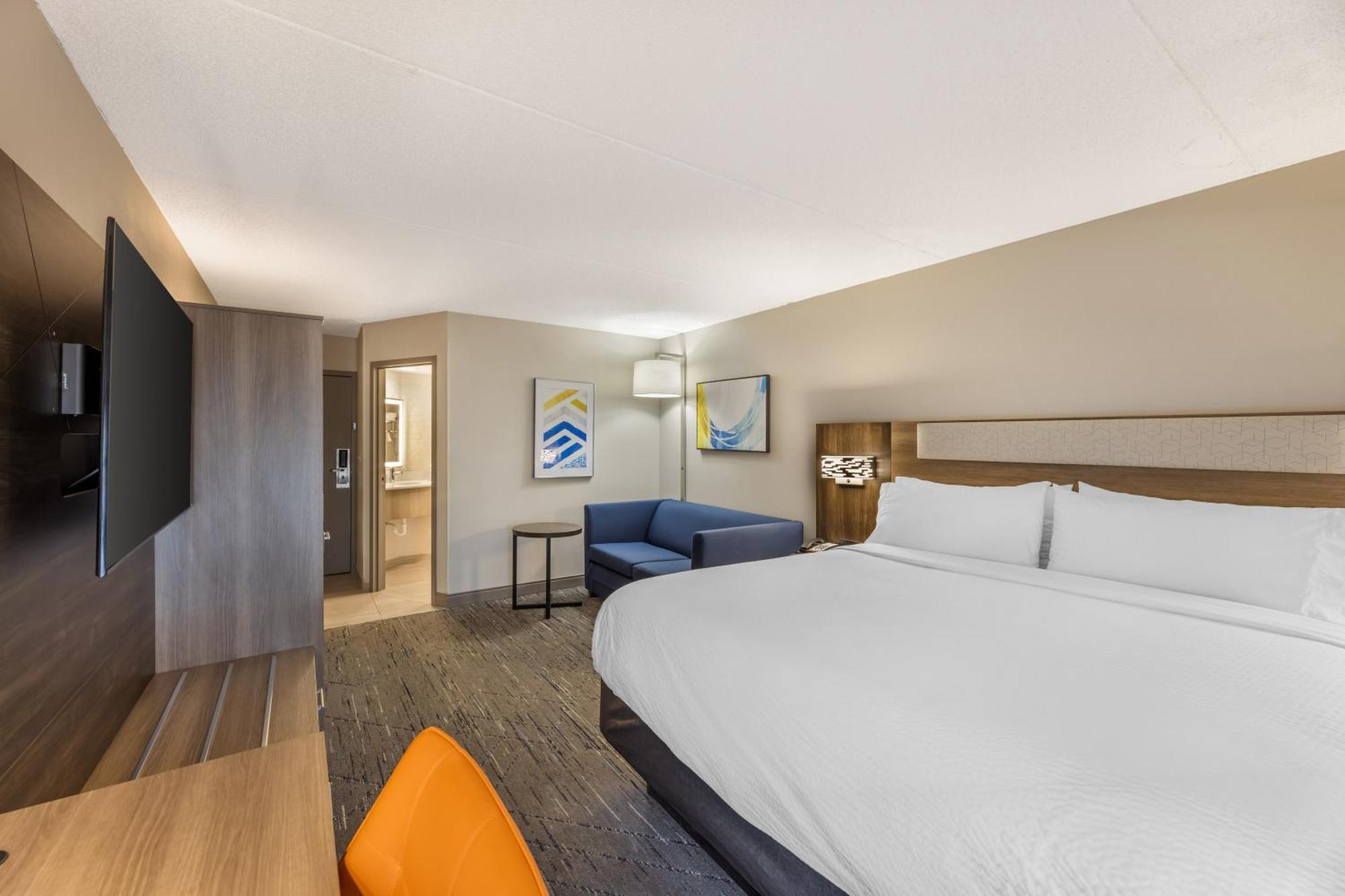 Holiday Inn Express Crestwood By Ihg Экстерьер фото