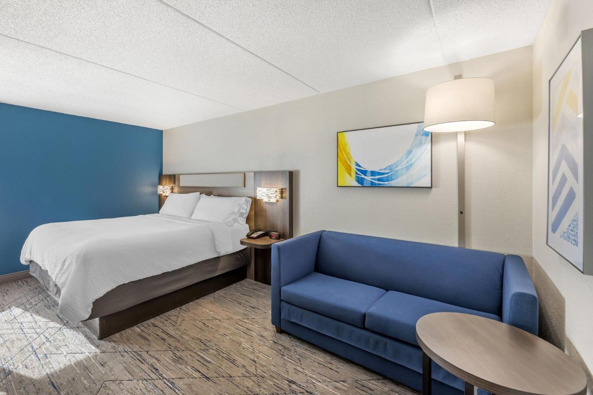 Holiday Inn Express Crestwood By Ihg Экстерьер фото